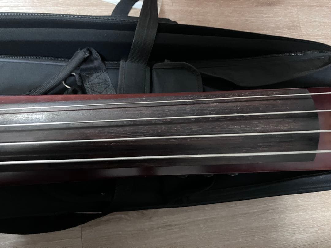 ベース Yamaha SLB200