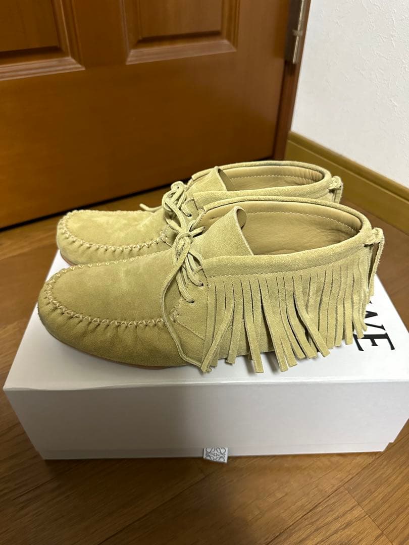 靴 LOEWE