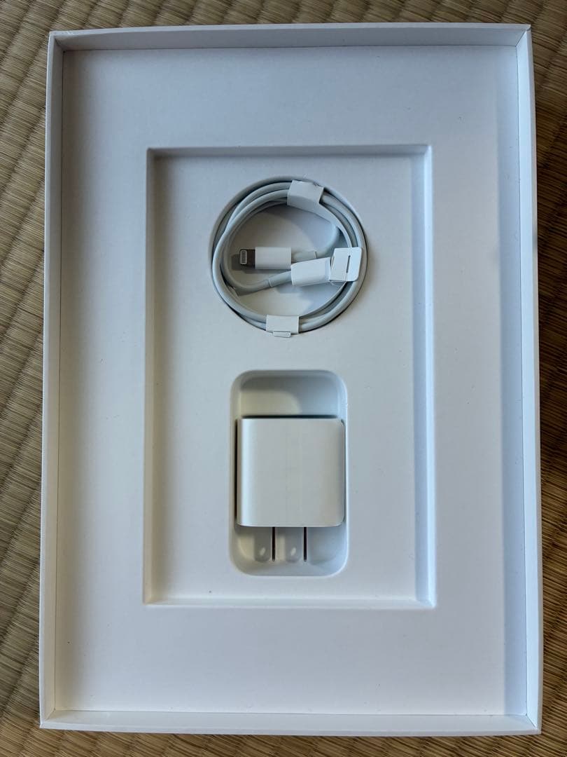 iPad 第9世代 64gb シルバー