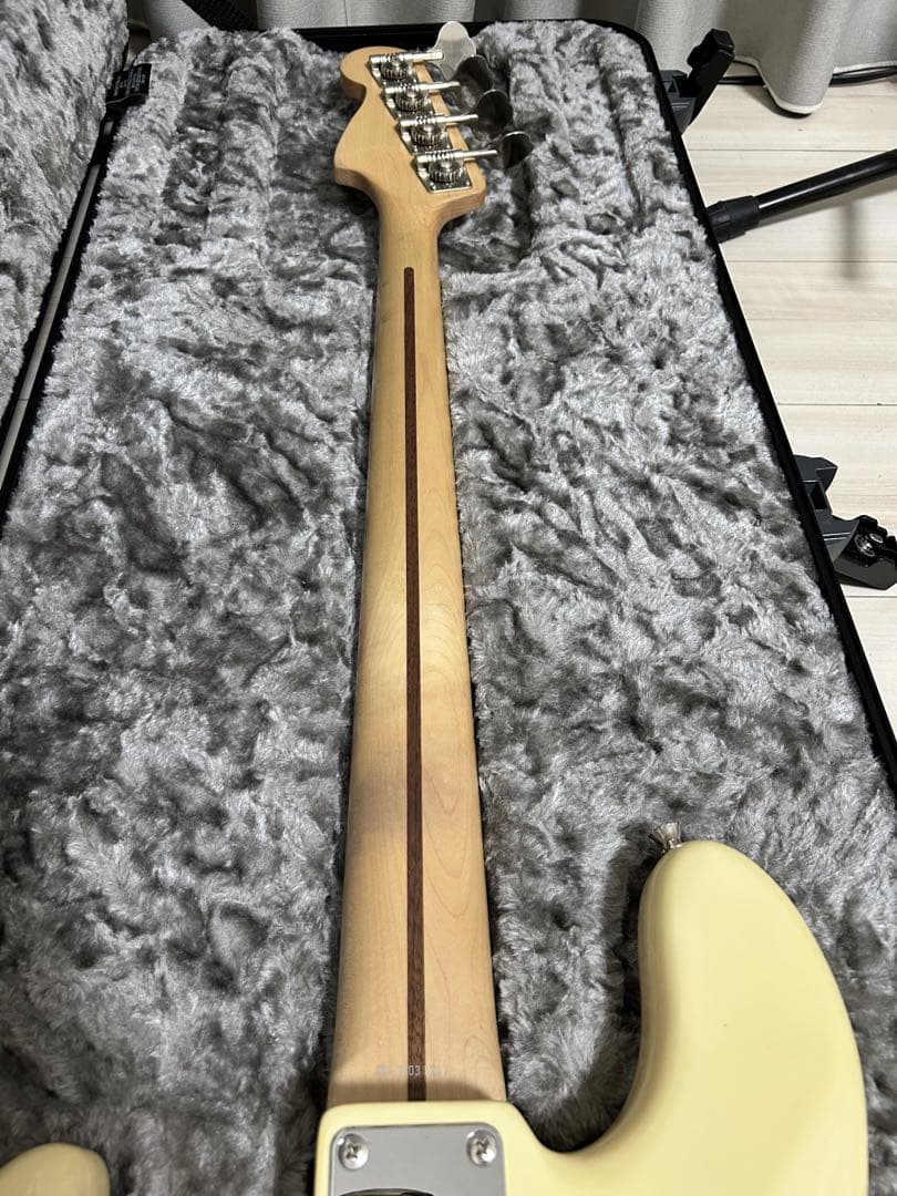 【値下げしました早い者勝ち】fender jazz bass 極上指板ブラック化