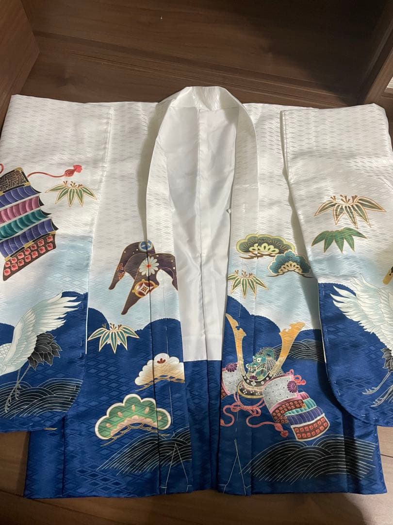 お宮参り用 絹製衣装 鶴と兜と松の刺繍七五三男の子