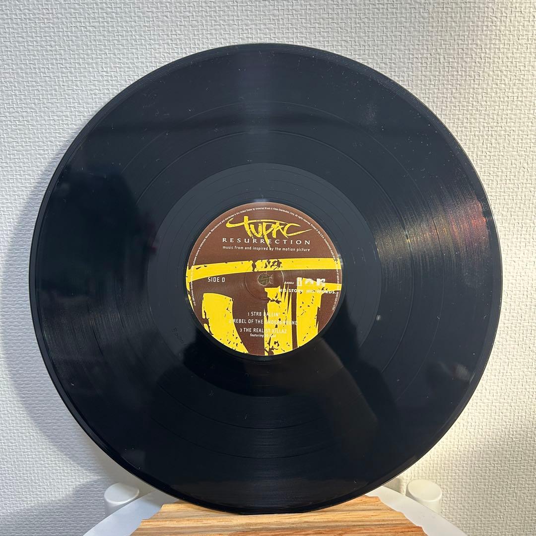 TUPAC RESURRECTION レコード