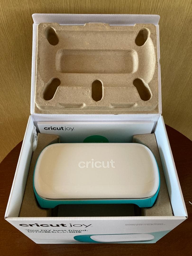 ※cheeseさま専用：カッティングマシン Cricut Joy