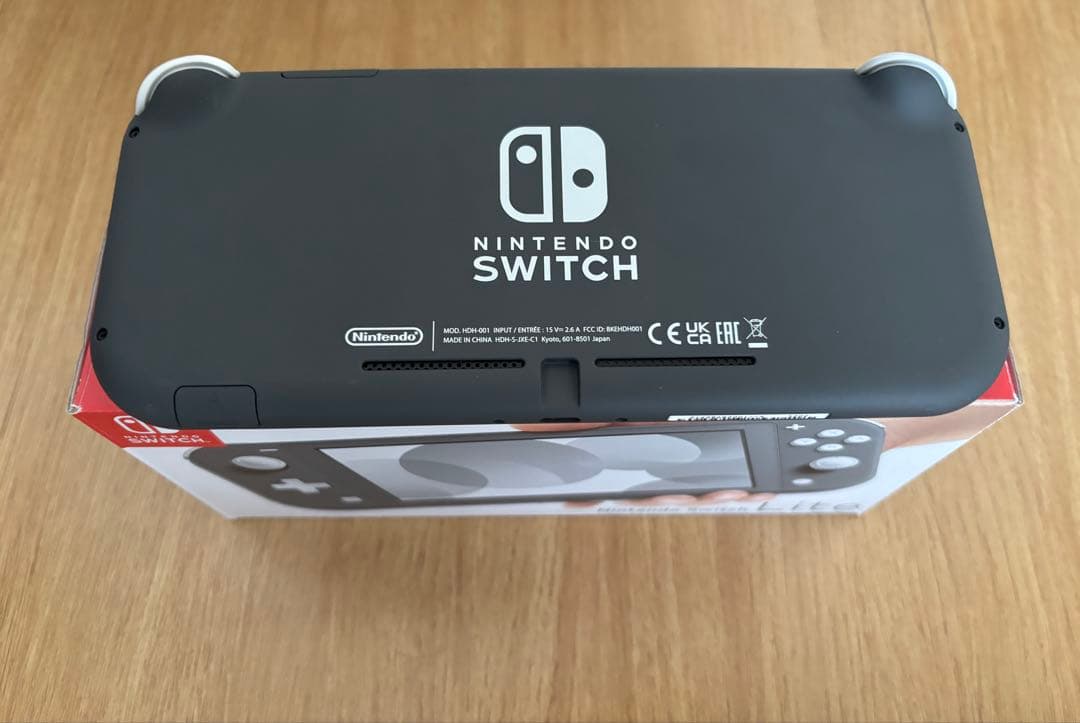 ニンテンドー　Switch Lite 本体　グレー