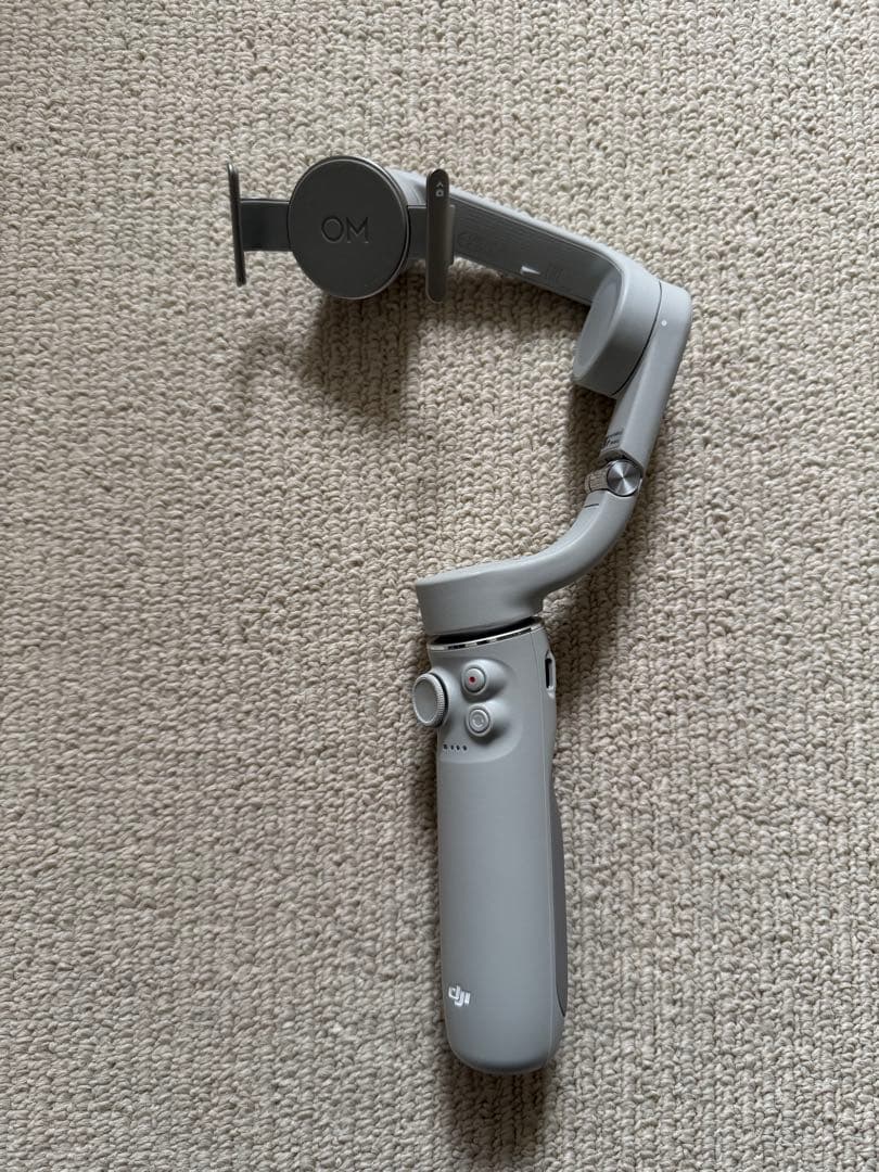 DJI OM 5 グレー 3軸ジンバル