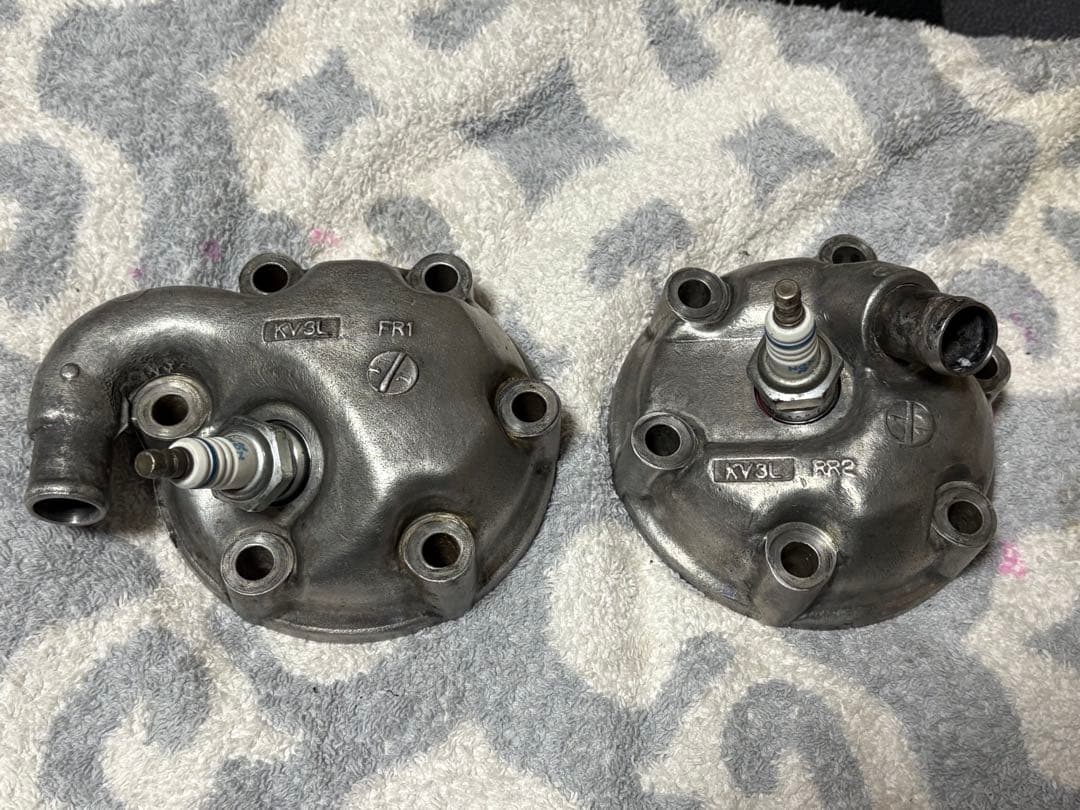 NSR250R MC28 シリンダーヘッダー 乾式 L