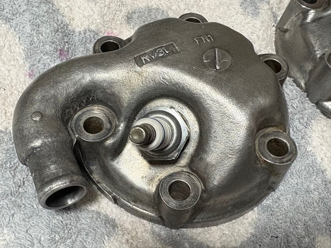 NSR250R MC28 シリンダーヘッダー 乾式 L