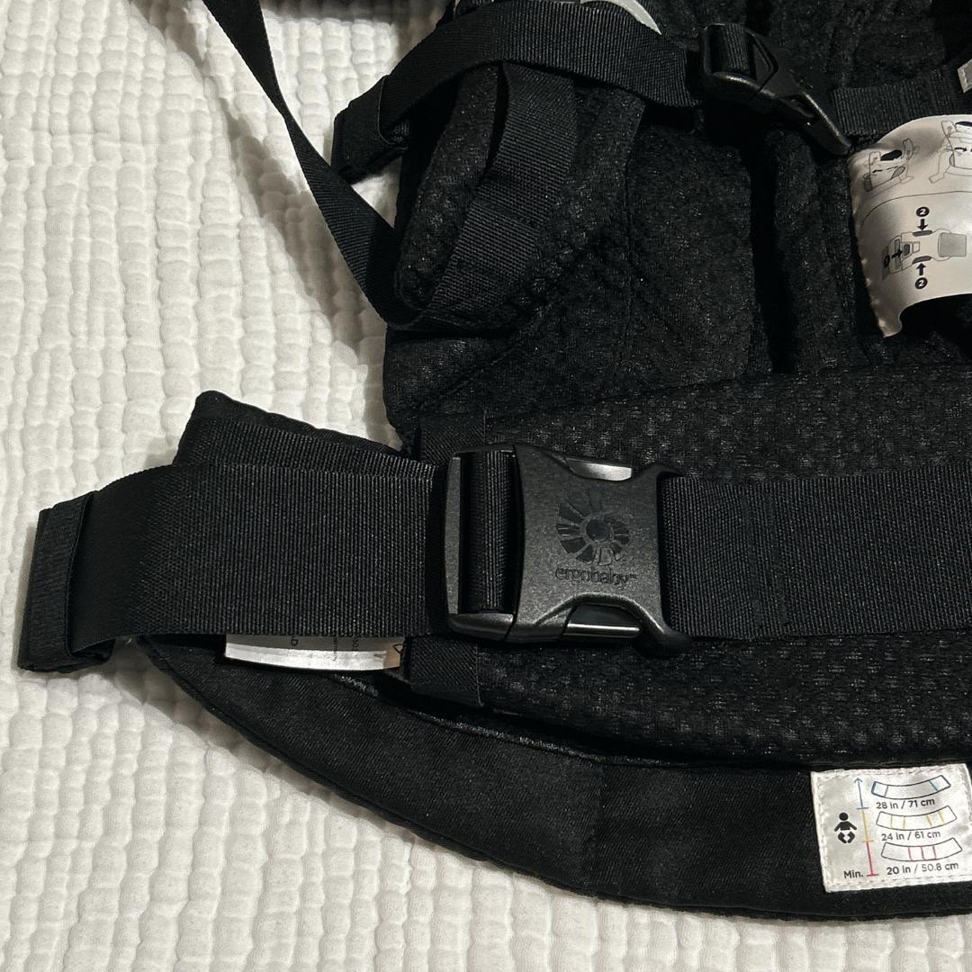 Ergobaby OMNI Breeze（オムニブリーズ） オニキスブラック