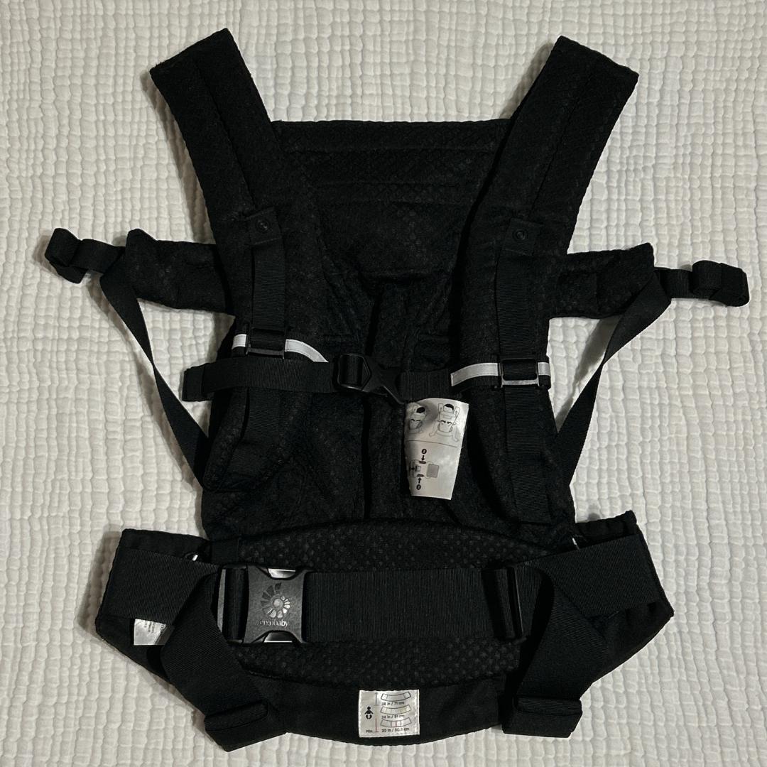 Ergobaby OMNI Breeze（オムニブリーズ） オニキスブラック