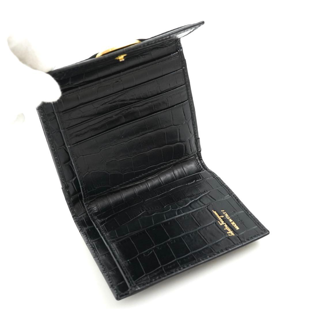 ✨新品未使用✨　Salvatore Ferragamo ミニ財布　クロコ　がま口