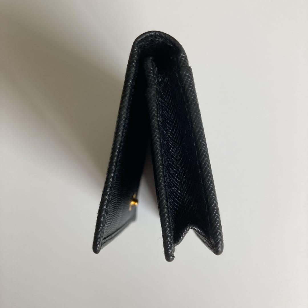 PRADA ブラックレザー 名刺入れ　カードケース　プラダ　美品