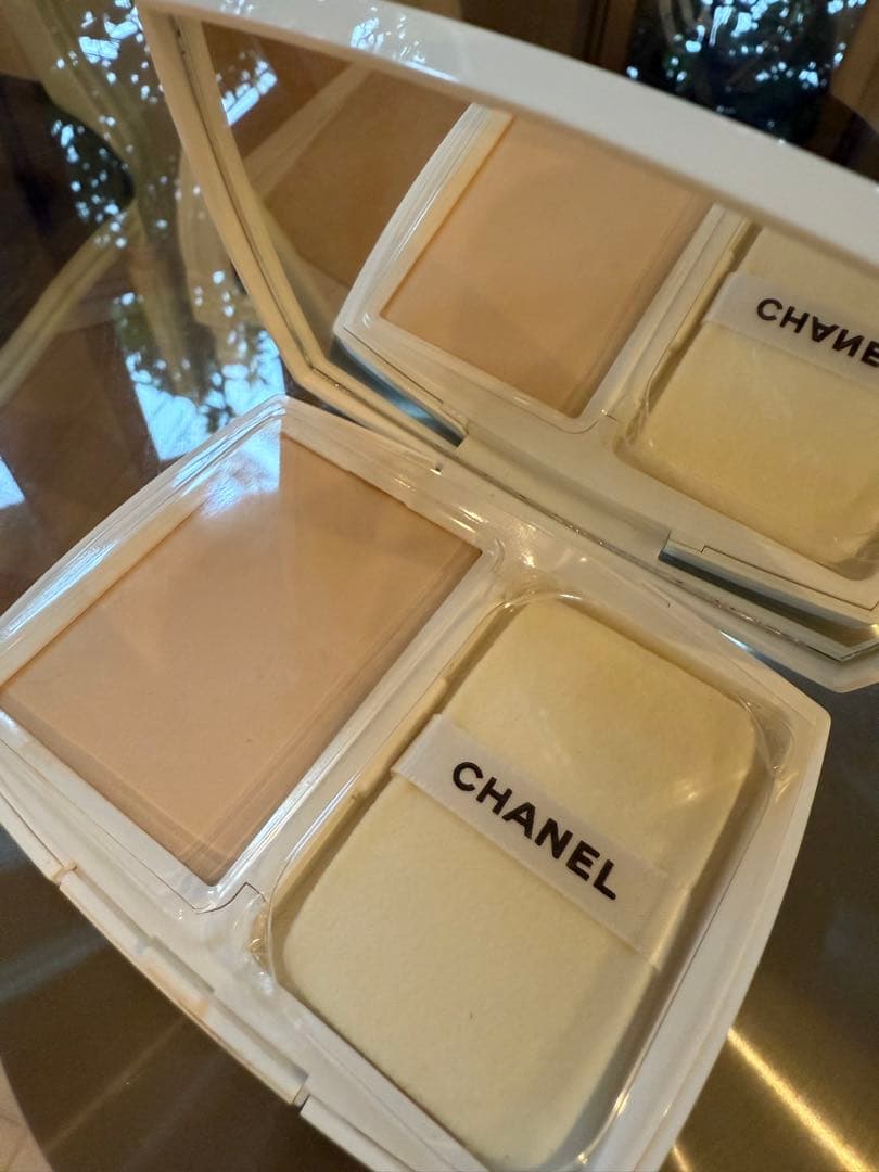 CHANEL ル ブラン ブライトニング コンパクト　BD01
