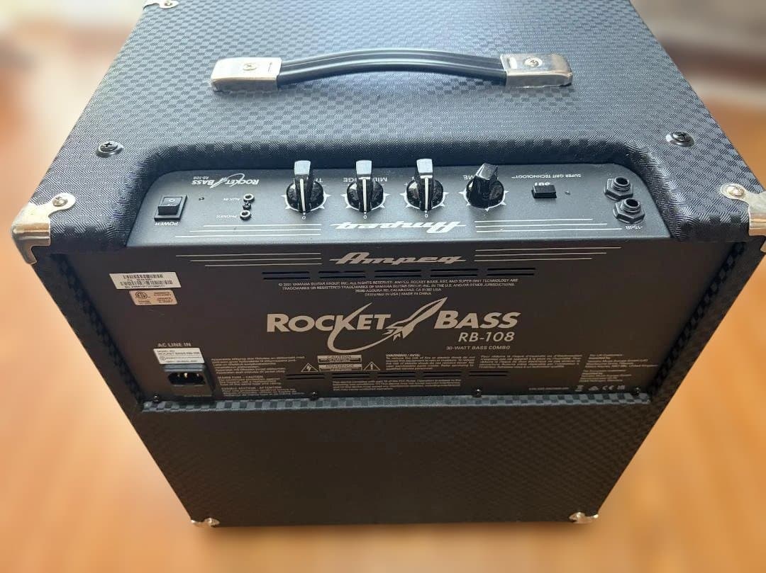 Ampeg Rocket Bass RB-108 ベースアンプ 動作良好