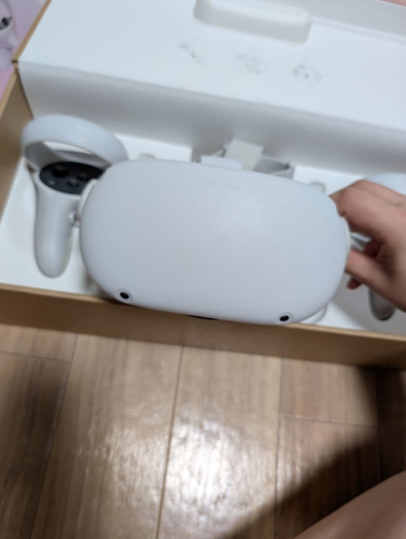   Quest 2 VRヘッドセット