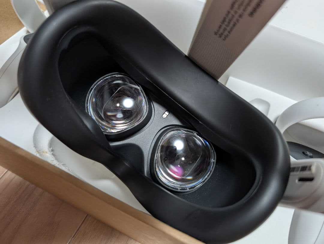   Quest 2 VRヘッドセット