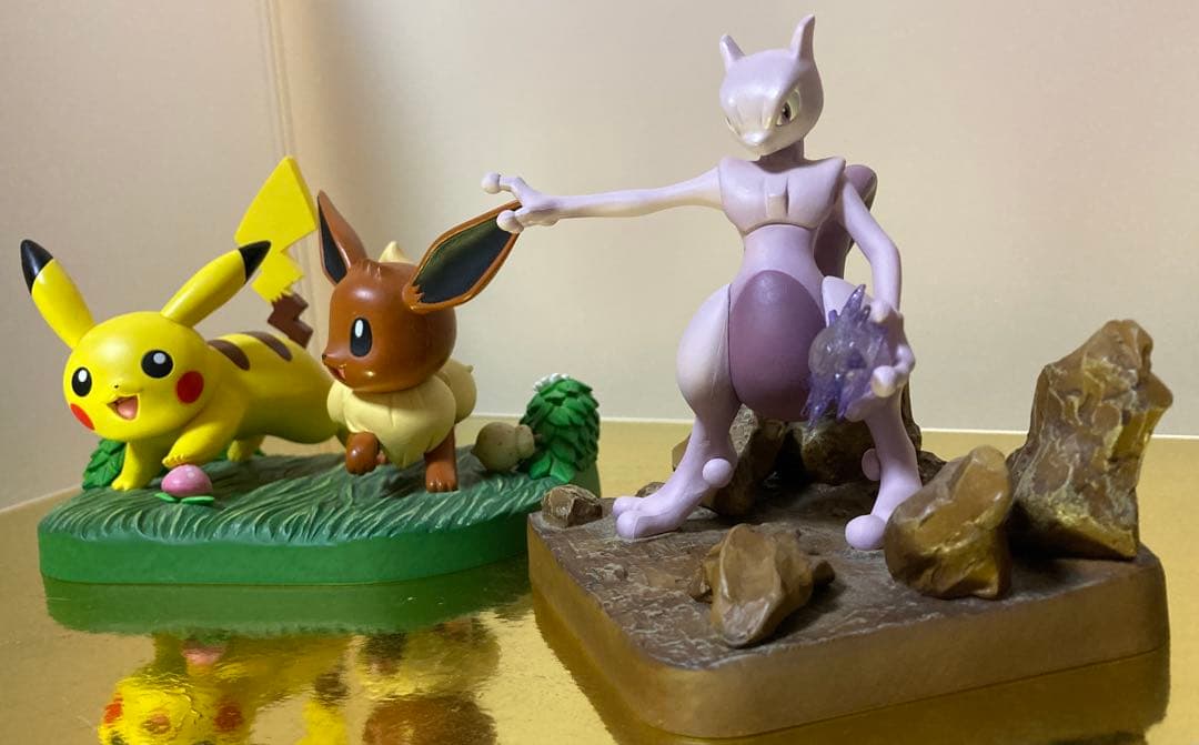 ポケモンわくわくゲットくじC賞ミュウツー・ラストワン賞 ピカチュウ＆イーブイ