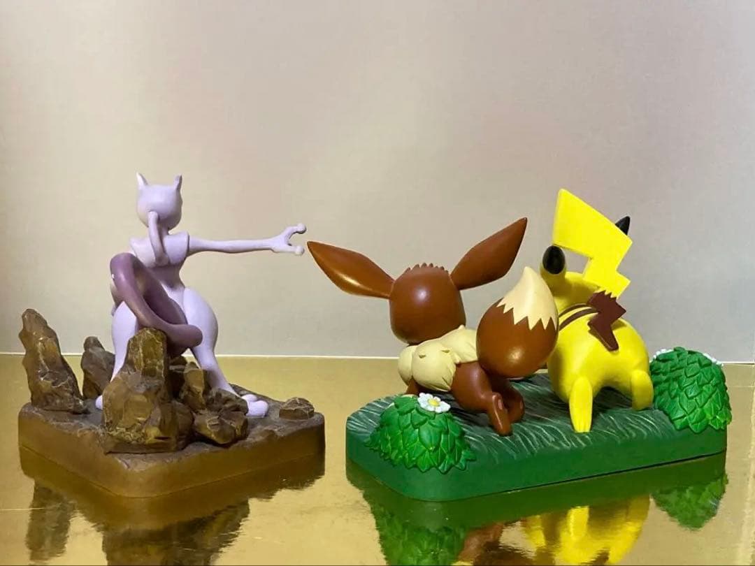 ポケモンわくわくゲットくじC賞ミュウツー・ラストワン賞 ピカチュウ＆イーブイ
