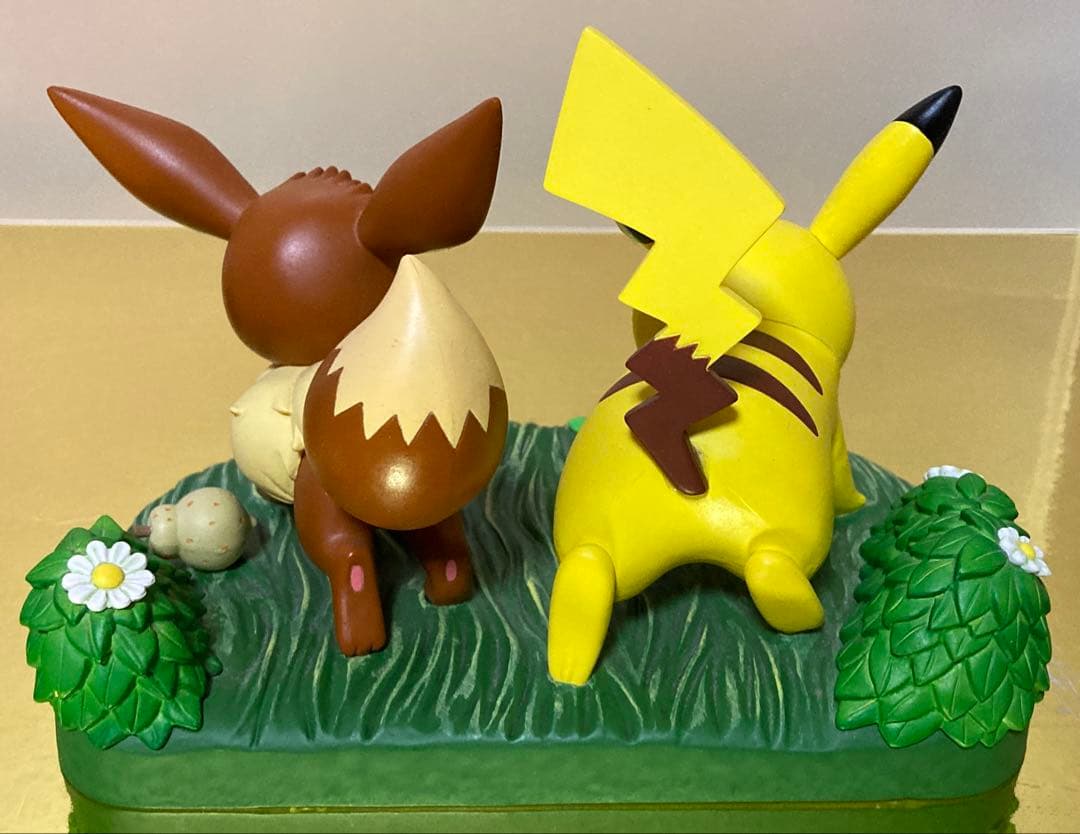 ポケモンわくわくゲットくじC賞ミュウツー・ラストワン賞 ピカチュウ＆イーブイ