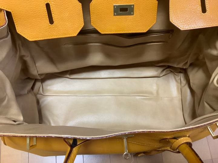 本革　ボストンバッグ