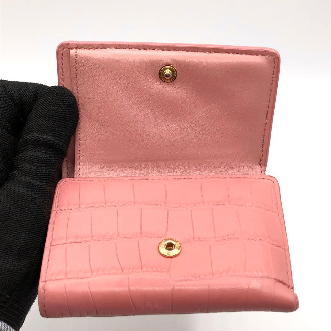ミュウミュウ コンパクトウォレット 三つ折り財布 クロコ型押し ピンク レザー