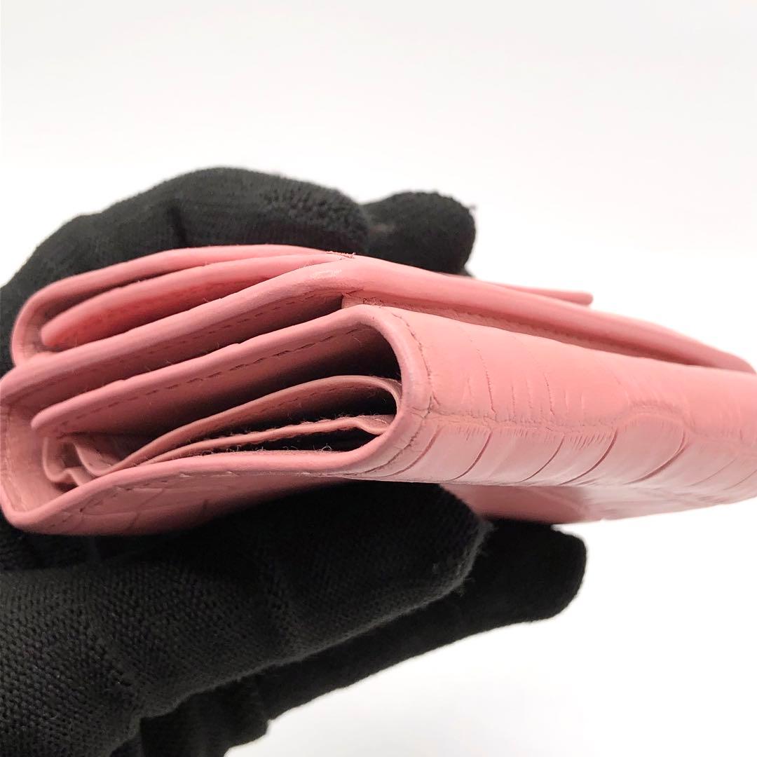 ミュウミュウ コンパクトウォレット 三つ折り財布 クロコ型押し ピンク レザー