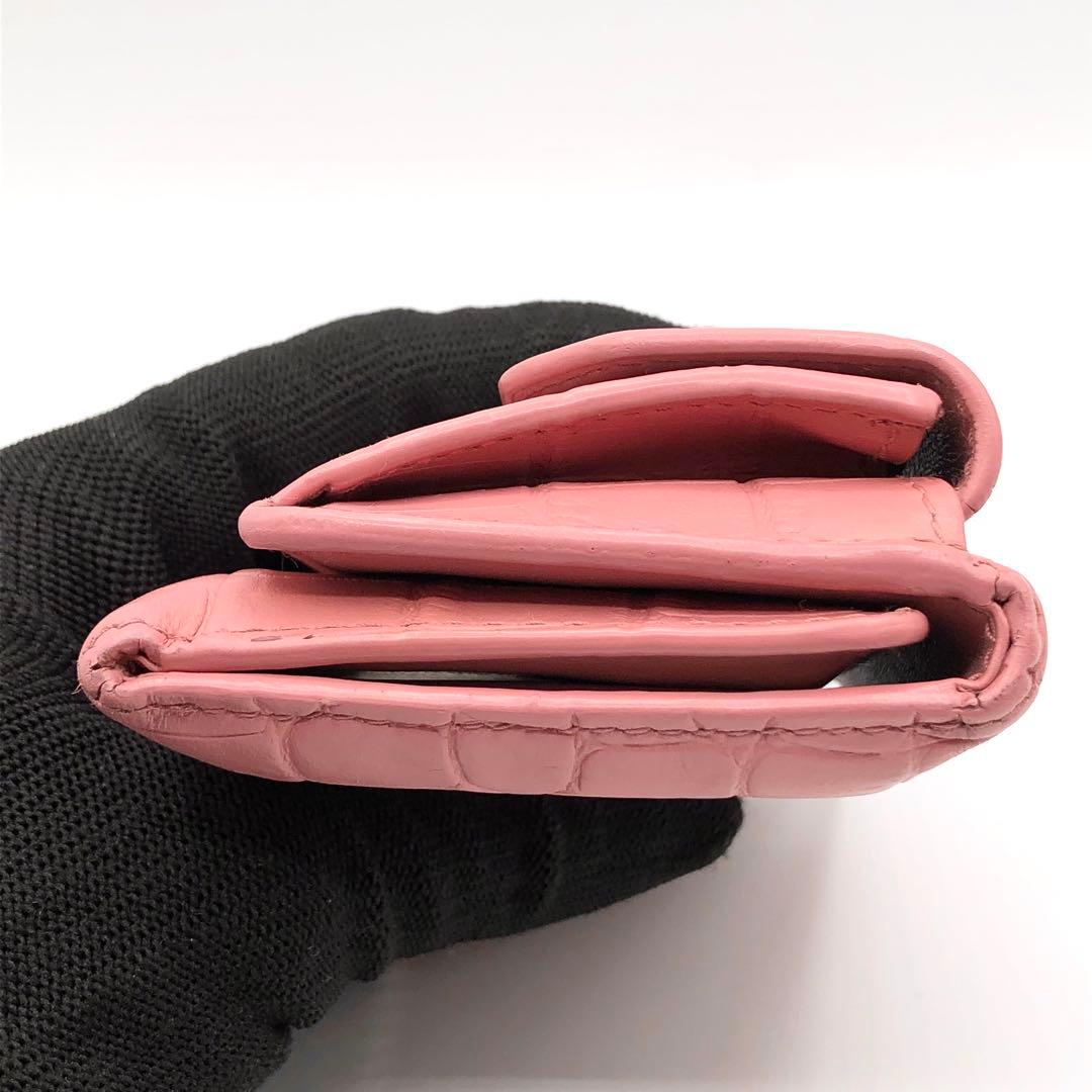 ミュウミュウ コンパクトウォレット 三つ折り財布 クロコ型押し ピンク レザー