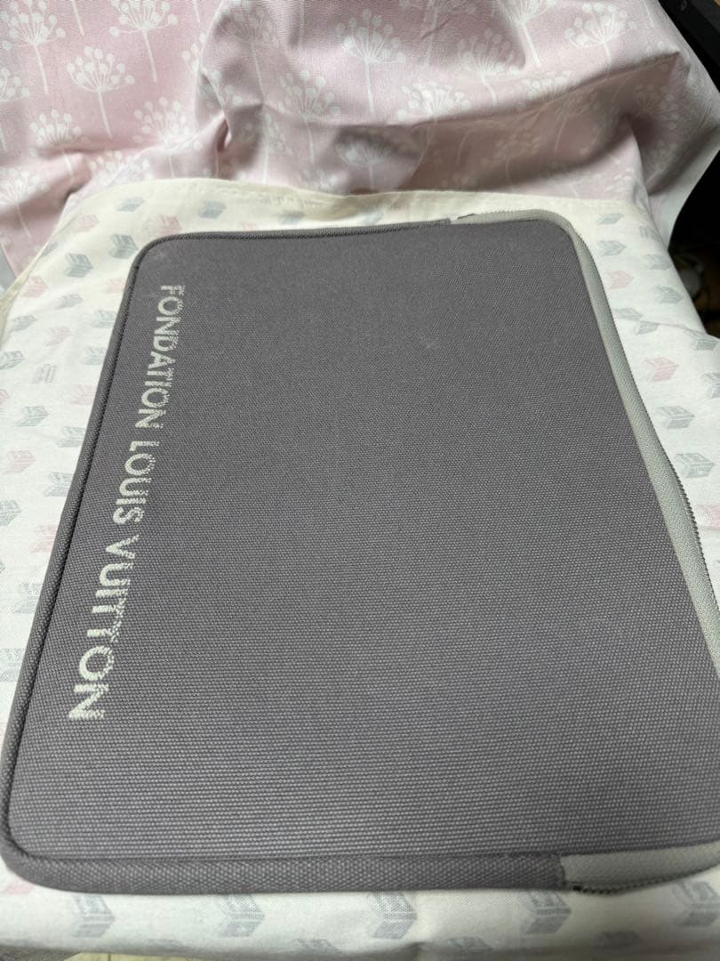 フォンダンシオン ブリーフケース PCケース