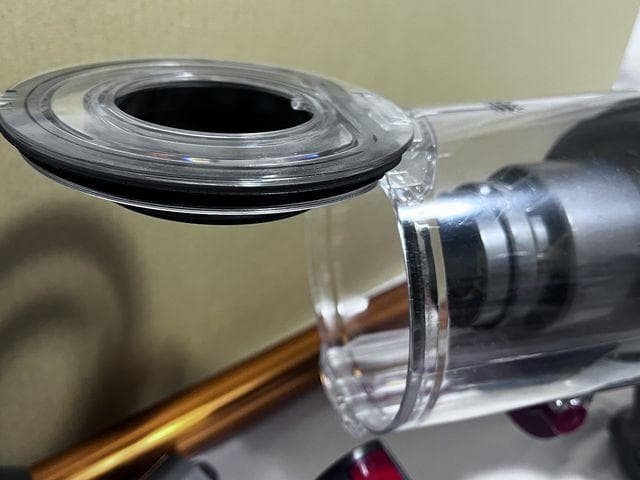 お買い得！48分稼働Dysonダイソン　サイクロンクリーナーSV12/V10良品