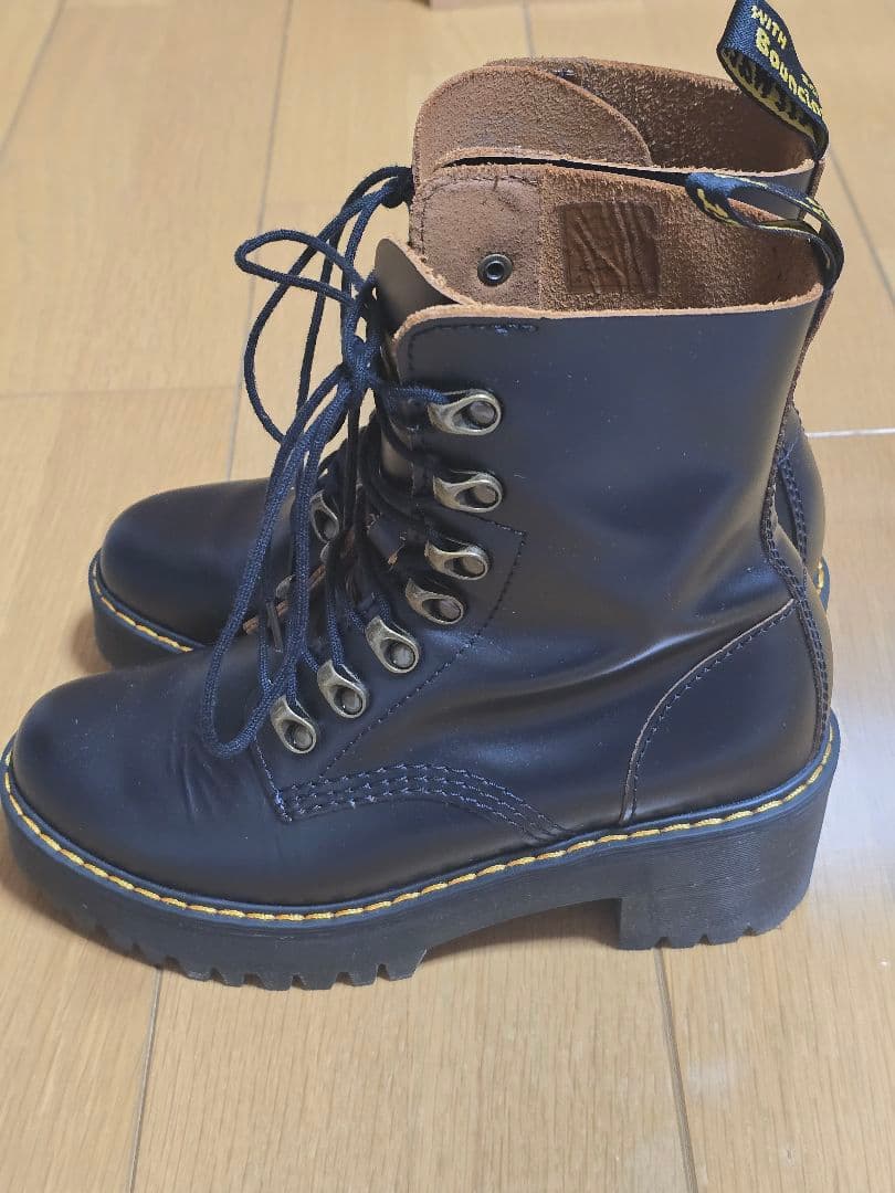 Dr.Martens　レディース