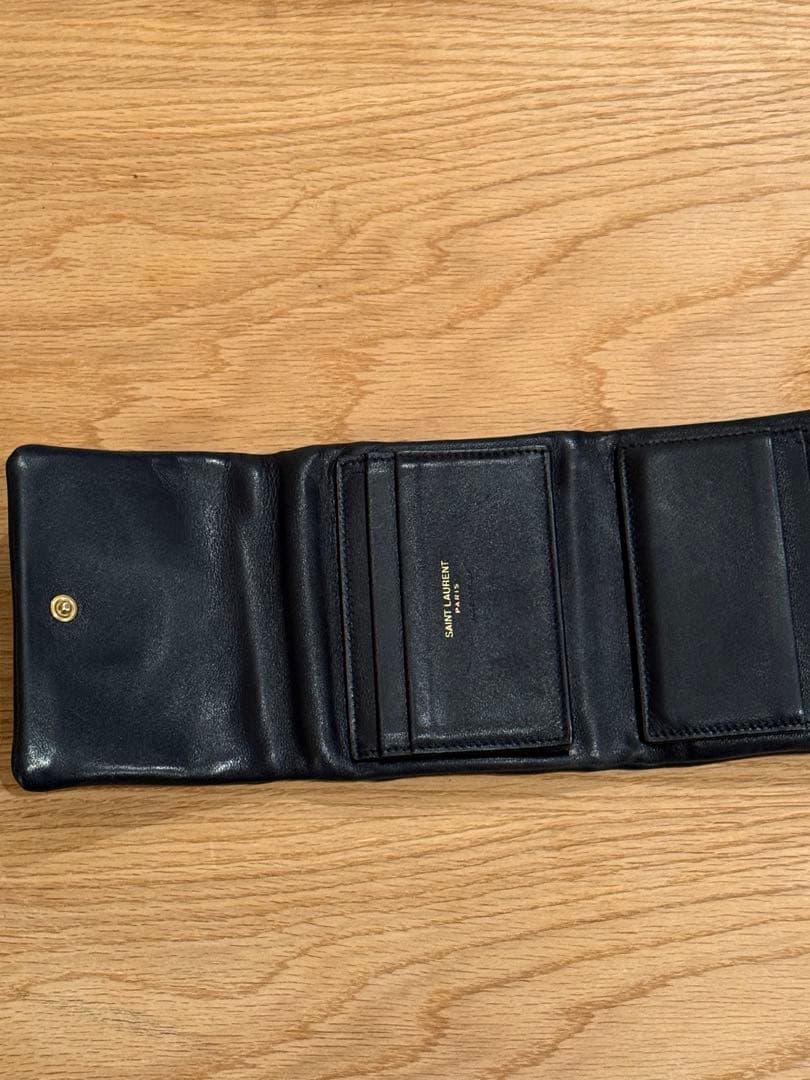 SAINT LAURENT ブラックレザー 三つ折り財布