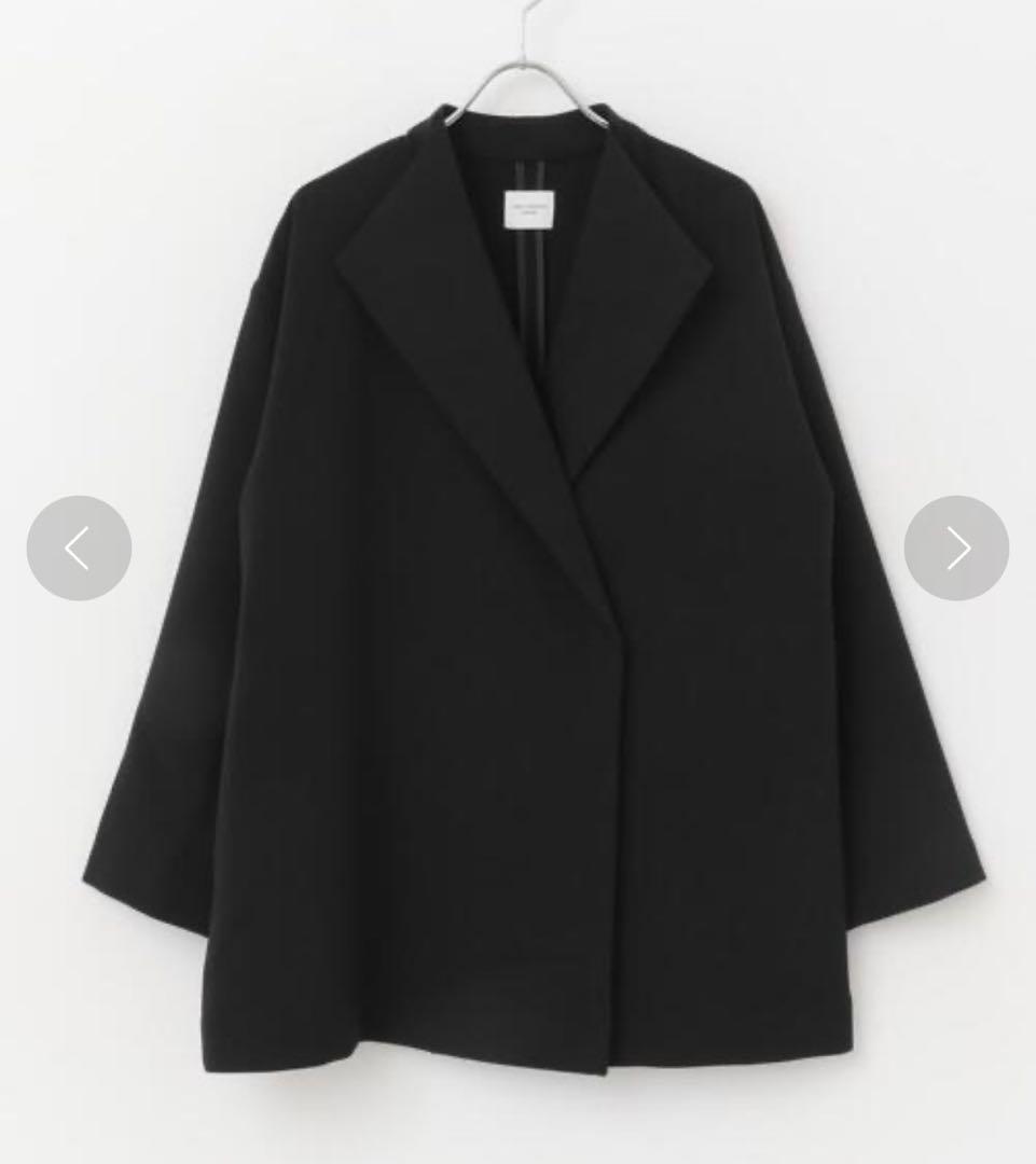 Haru アーバンリサーチドアーズ　ダブルクロスショートガウン　黒