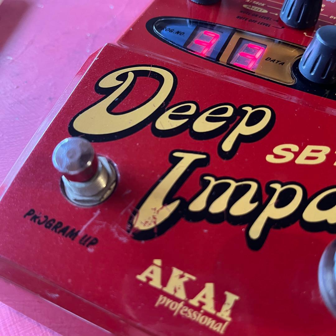 AKAI Deep Impact SB1 synthesizer シンセベース
