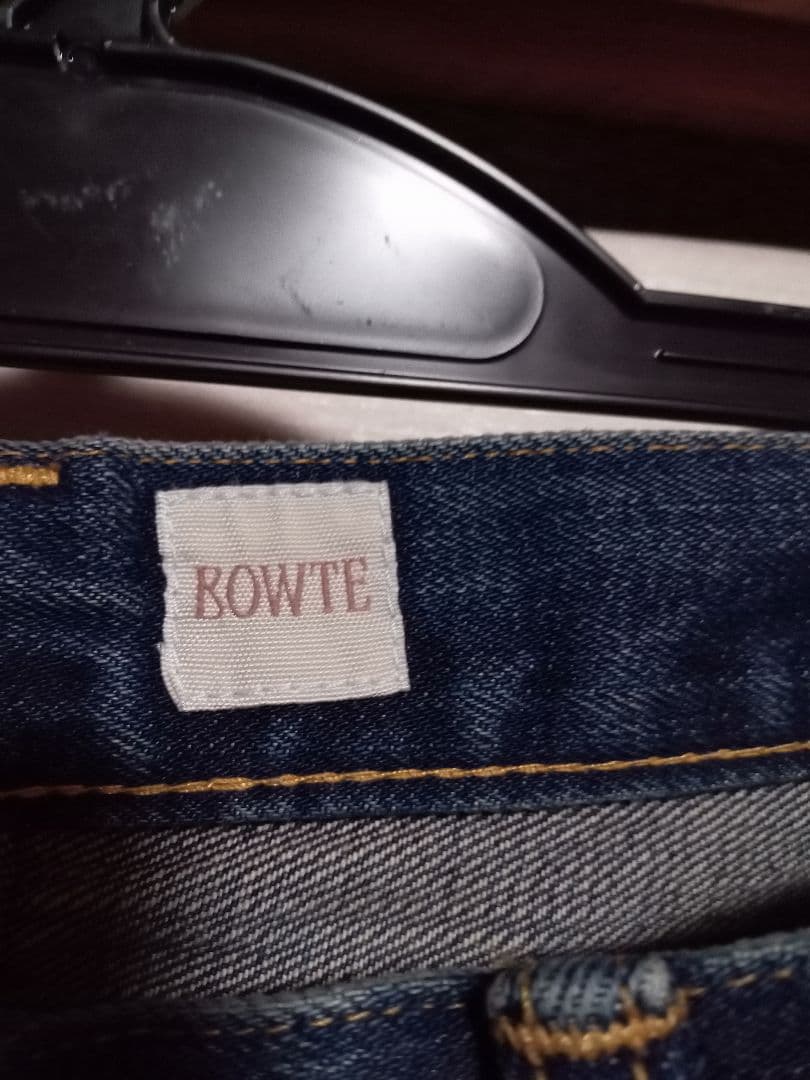 BOWTE ブルー ストレートデニム