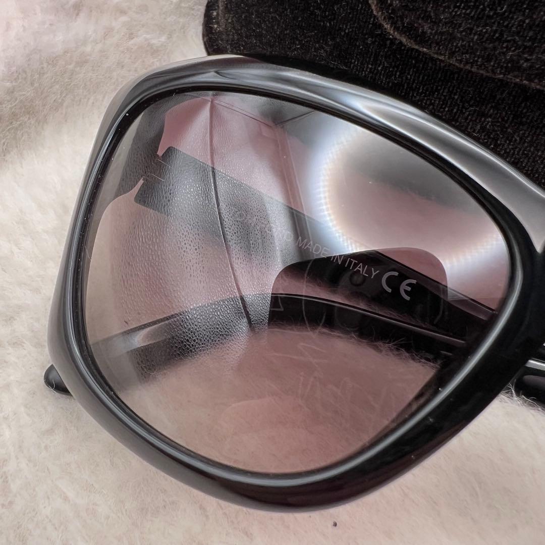 極美品✨TOM FORD Lana TF280 01B 黒 サングラス