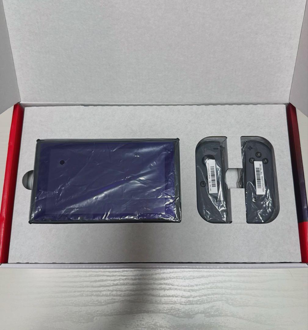 【美品】ニンテンドースイッチ本体 グレー液晶保護フィルム付