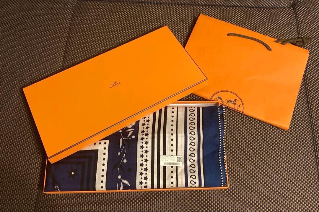エルメスカレジェアン アマゾンの祭典・バンダナ