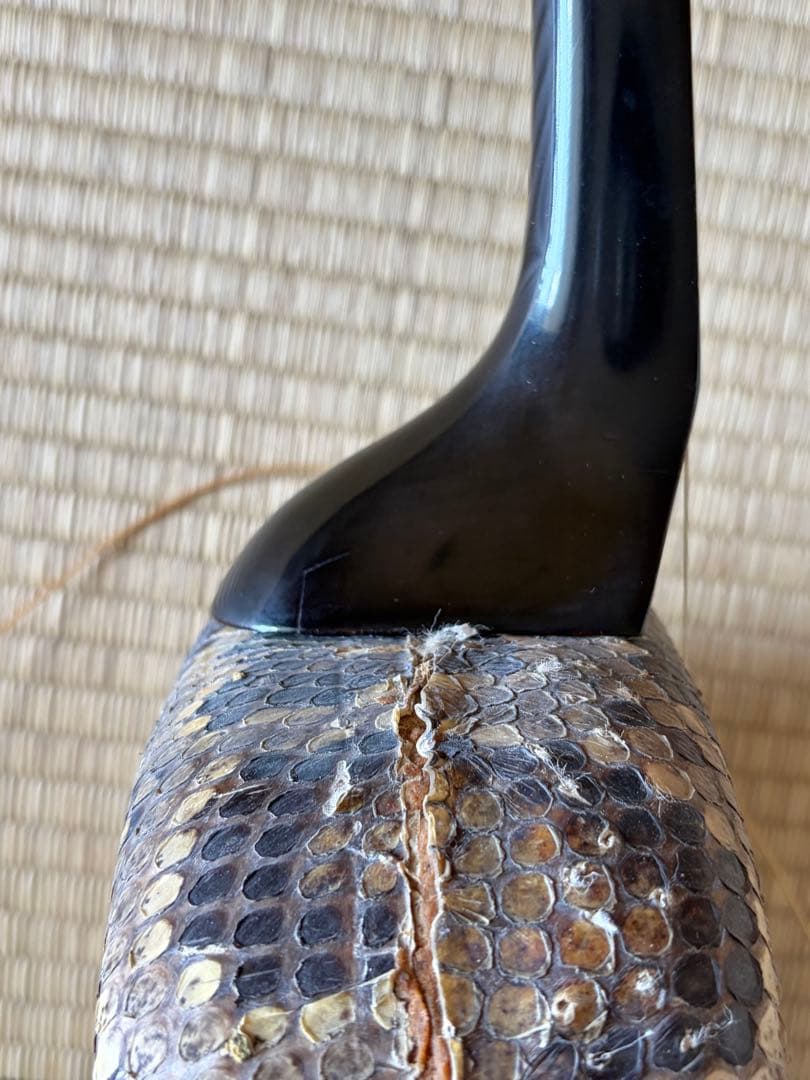 真栄堂 三味線本体 ヘビの皮製