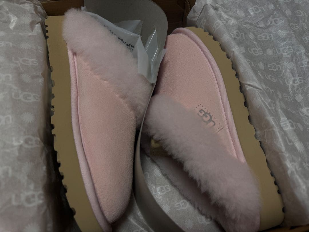 【新品未使用】UGG W CLUGGETTE