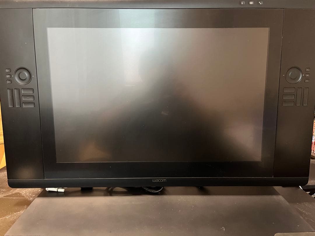 Wacom 液晶ペンタブレット Cintiq24HD DTK-2400