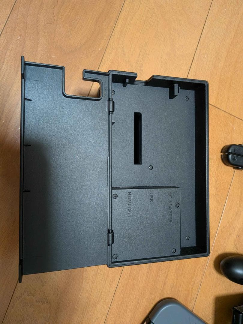 Nintendo Switch 本体 グレー 付属品あり　箱無し
