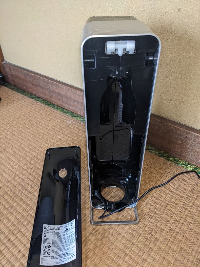 炭酸水メーカー スタンド型 ブラック ボトル2本付き
