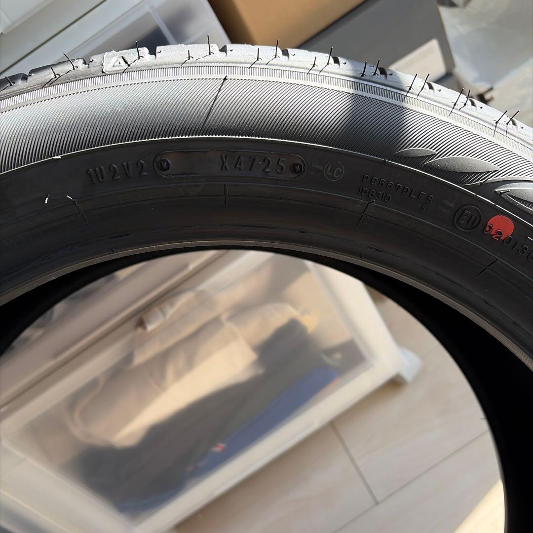 ヤリスクロス新車外し　タイヤのみ215/50R18 4本セット ※発送2個口