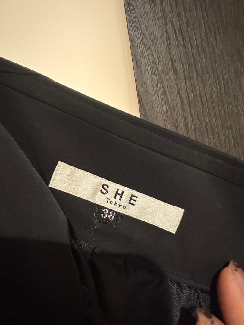 スカート SHE Tokyo Audrey 38size black