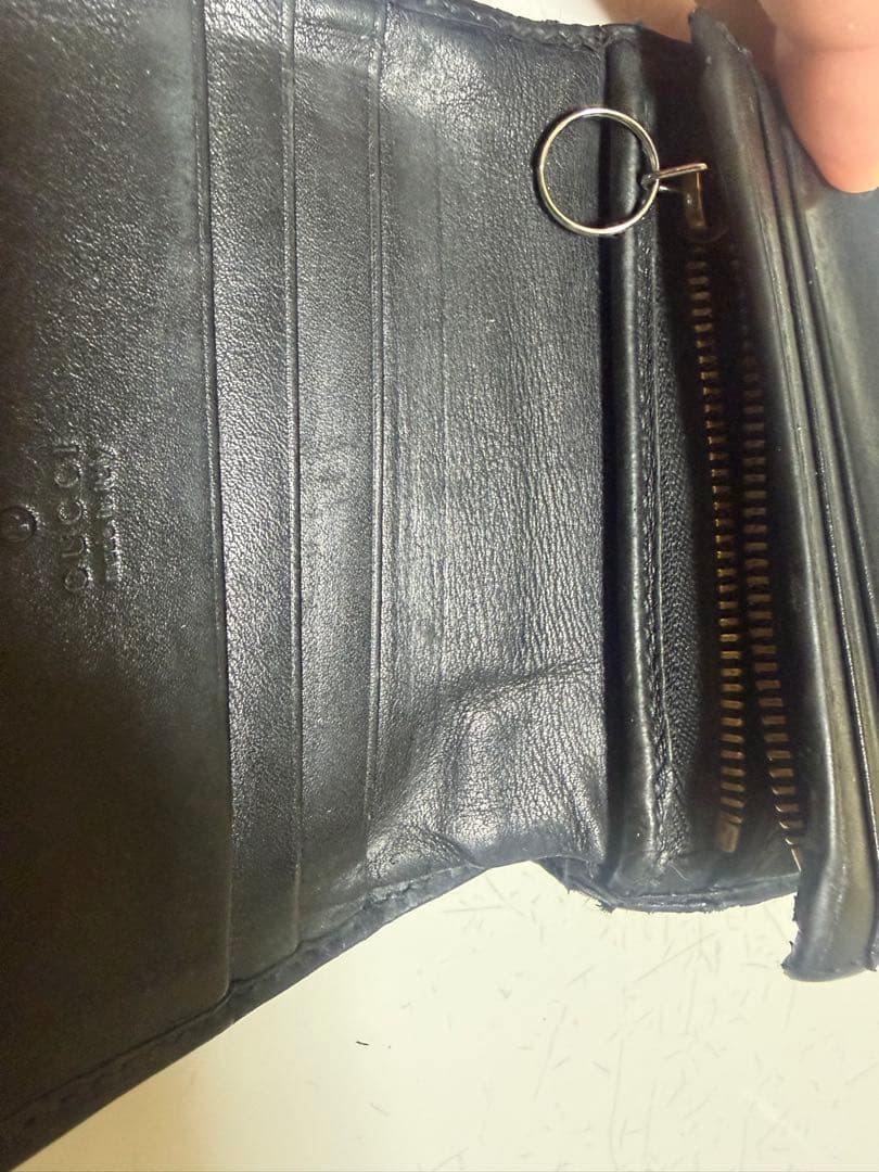 Gucci ブラック レザー 二つ折り財布