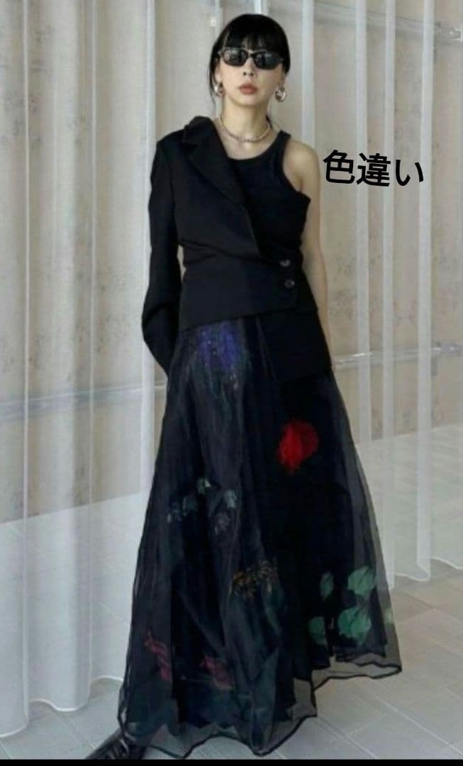 Ameri　AMANDA SHEER PLEATS SKIRT