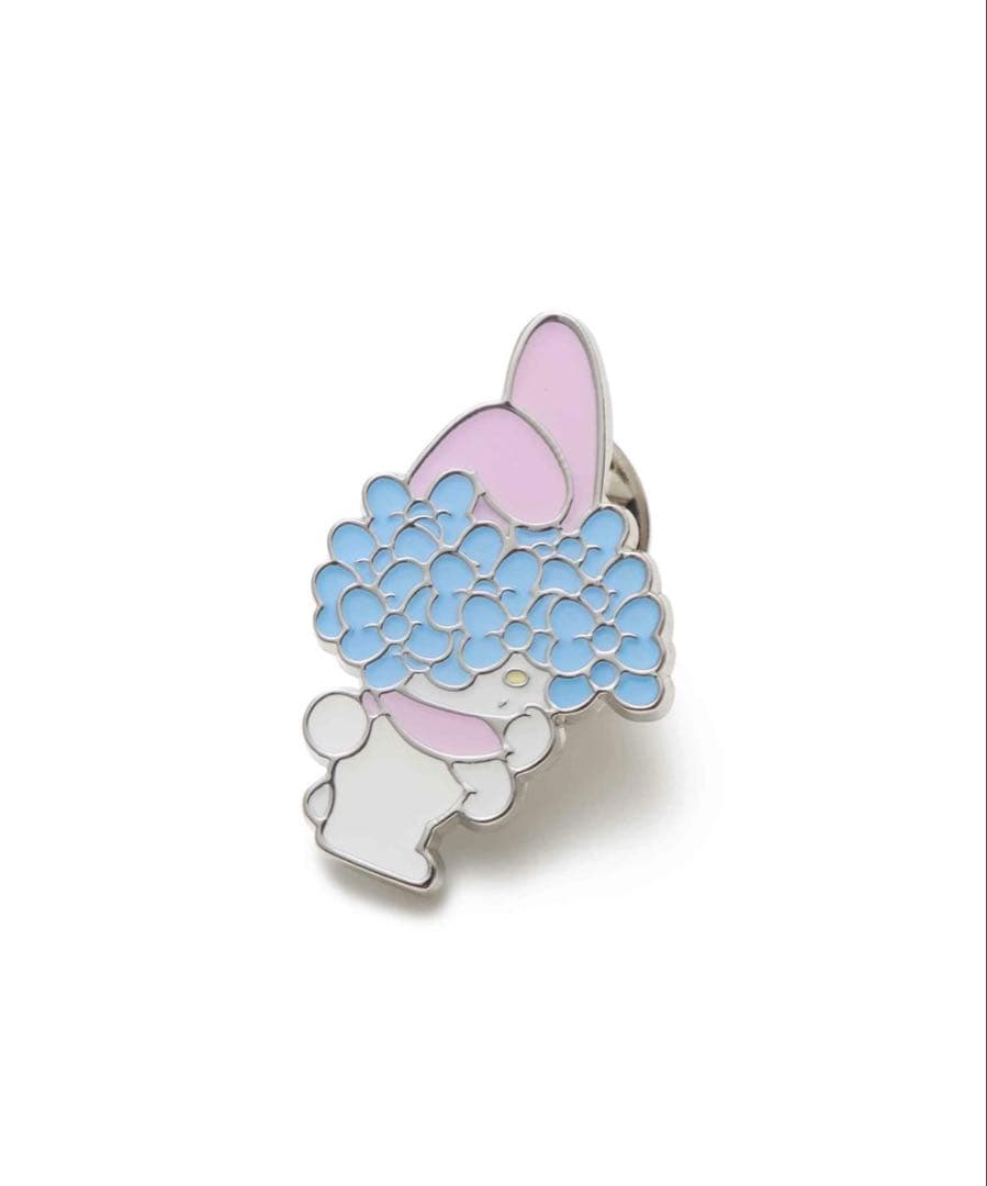 UNDER COVER × サンリオ ピンバッジ 5個セット