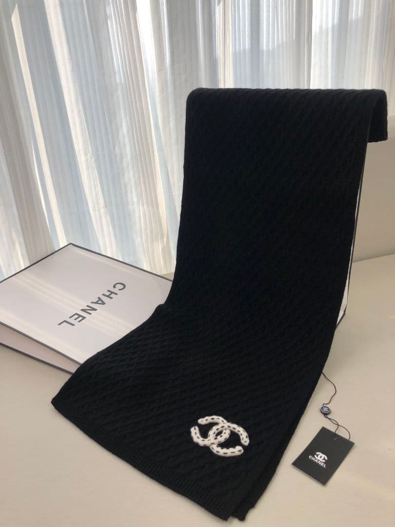 CHANEL シャネル　マフラー　ブラック