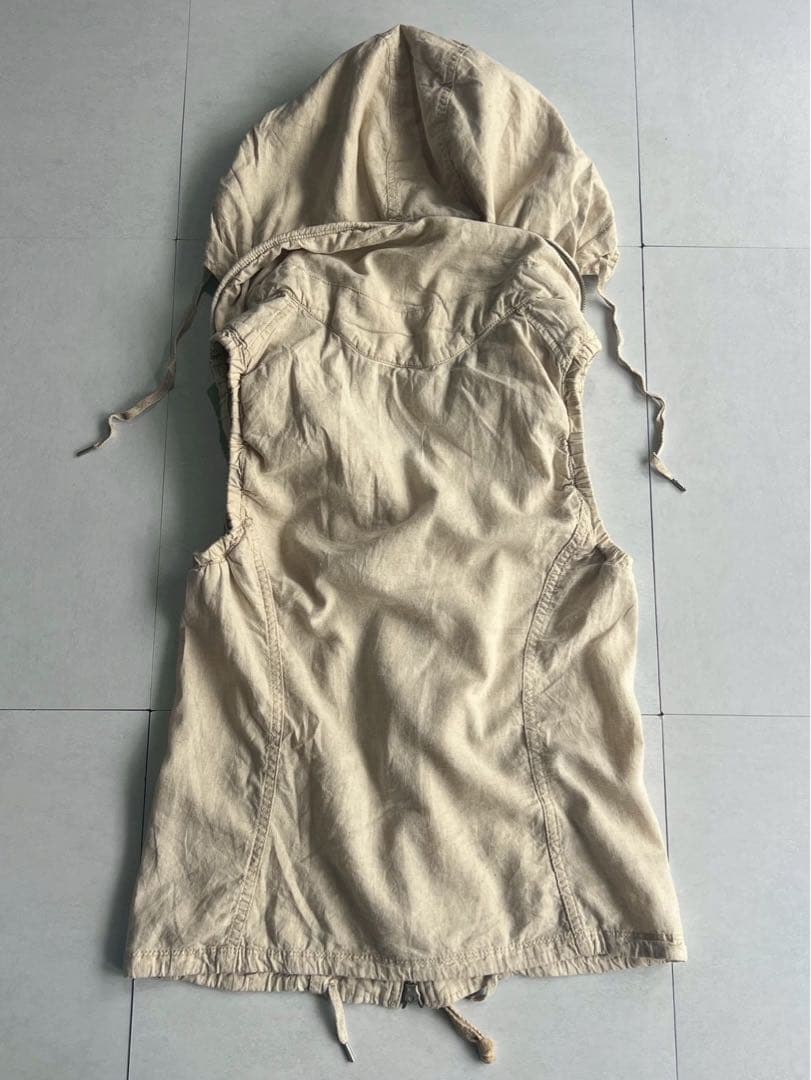 トップス \"GOA\" Gimmick Hoodie Vest
