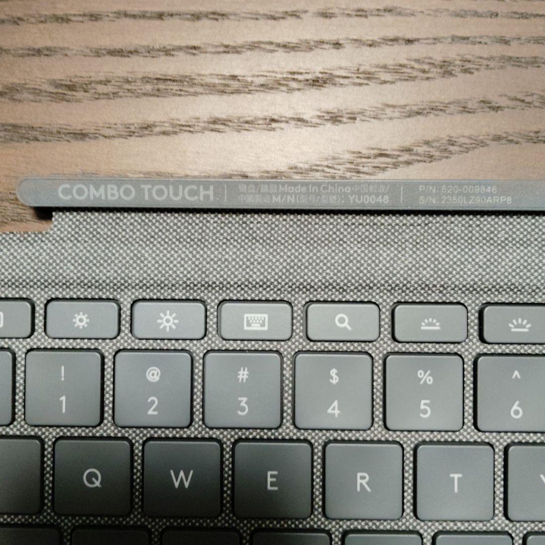 logicool Combo Touch for iPad グレー