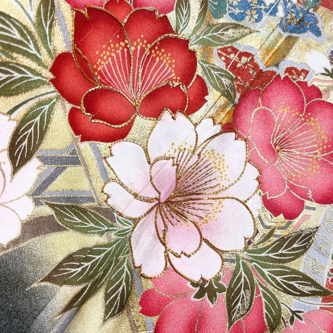 金駒刺繍　金彩　振袖　身丈　裄　牡丹　水車　正絹　着物　031b p